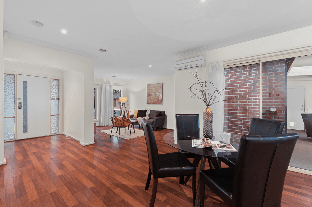 17 Nighthawk Boulevard, SOUTH MORANG, VIC 3752