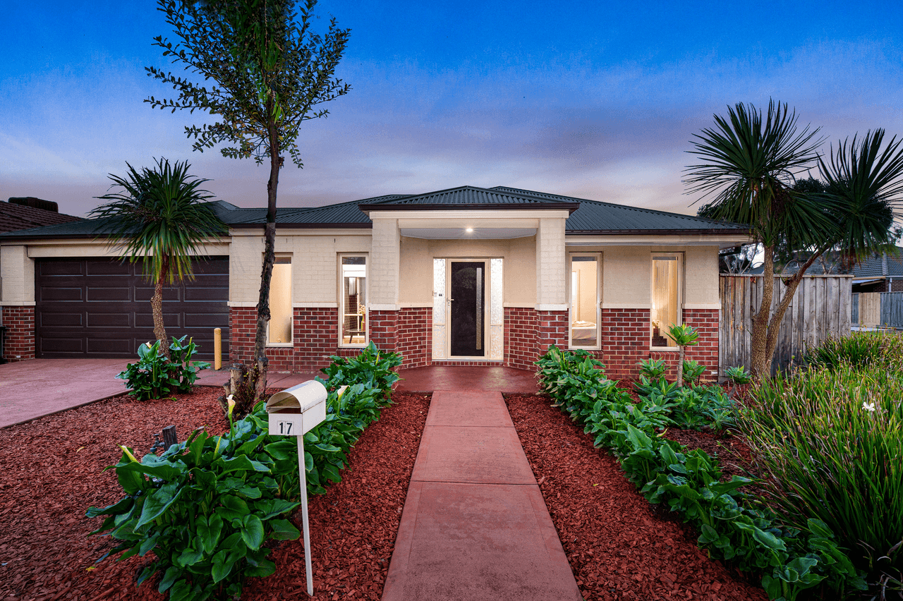 17 Nighthawk Boulevard, SOUTH MORANG, VIC 3752