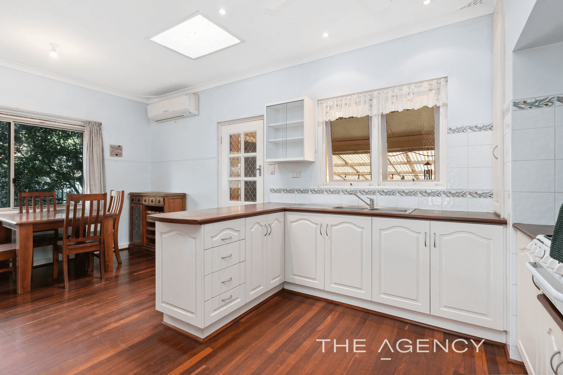 21 East Terrace, Kalamunda, WA 6076