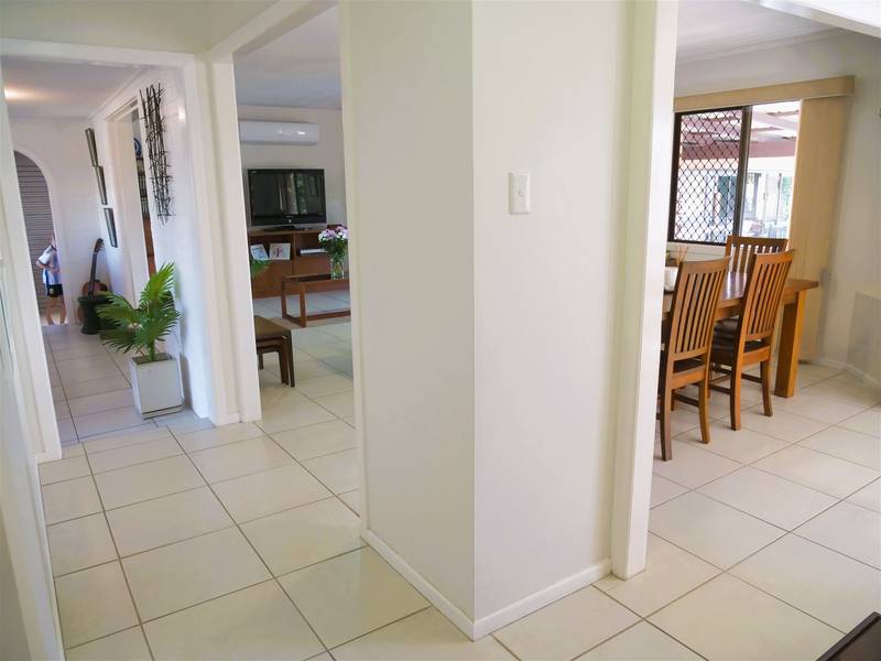 50 Gaffel Street, SVENSSON HEIGHTS, QLD 4670