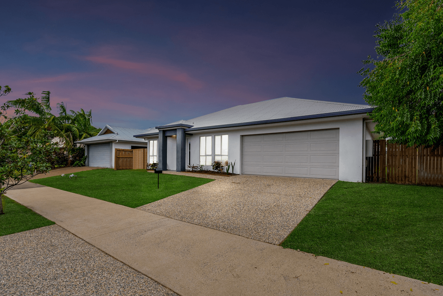 8 Totley Chase, Trinity Park, QLD 4879