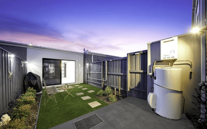 11 Beela Walk, Werribee, VIC 3030