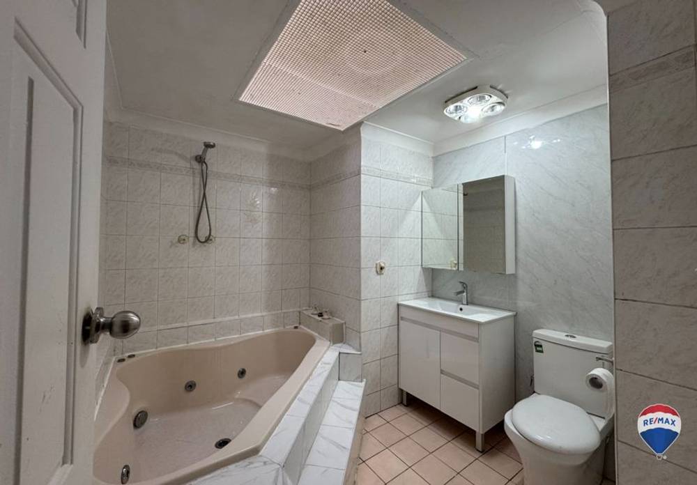 14 LUCY STREET, KINGSWOOD, NSW 2747