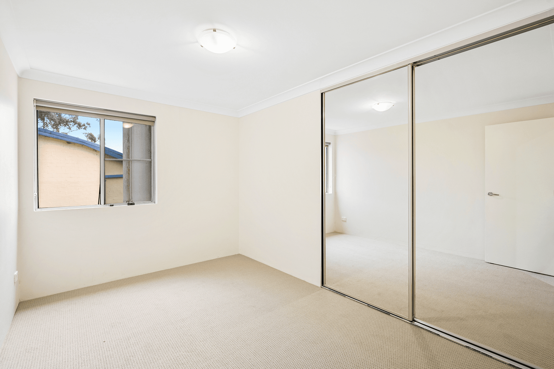 11/89 Faunce Street West, Gosford, NSW 2250