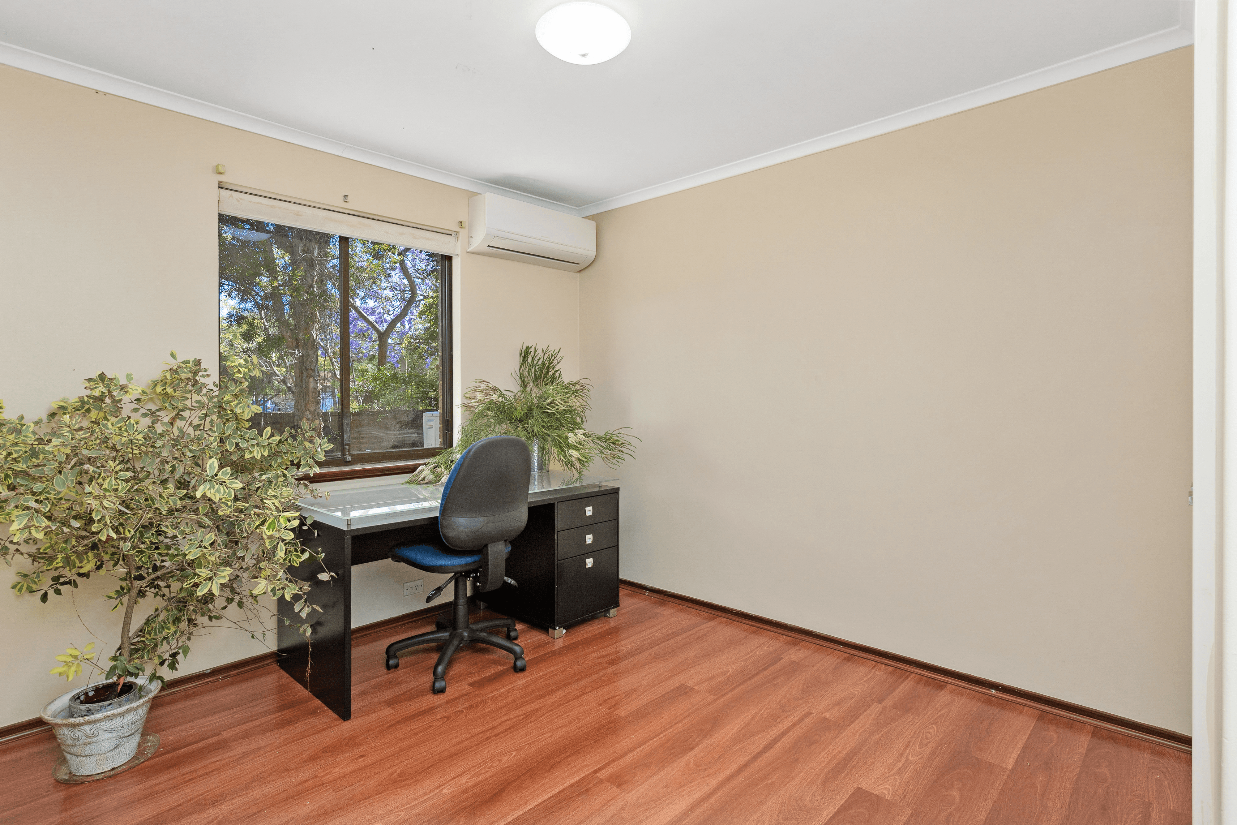 2 Aurora Grove, WILLETTON, WA 6155