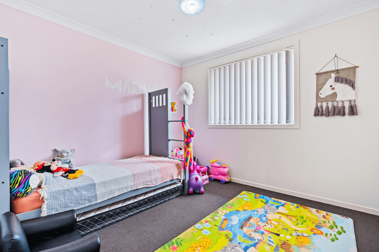 68 Civic Way, ORAN PARK, NSW 2570