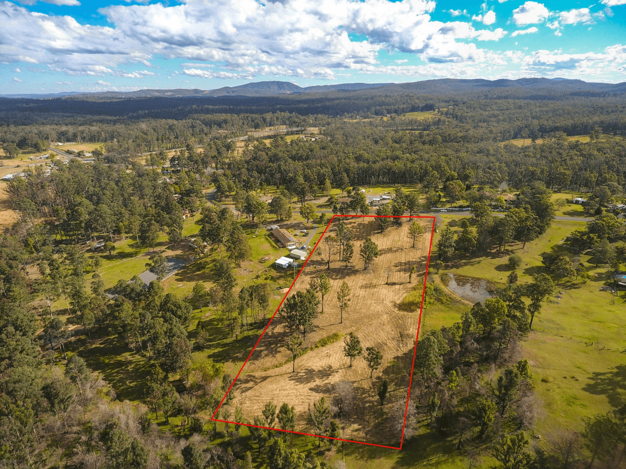 11 Kiwarrak Drive, RAINBOW FLAT, NSW 2430