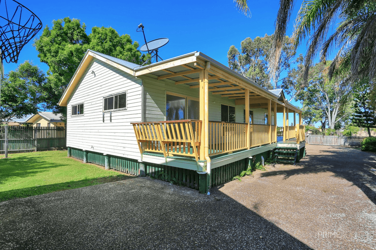 23 Warrego Drive, Point Vernon, QLD 4655