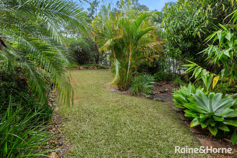 3 Toddington Street, CHAPEL HILL, QLD 4069