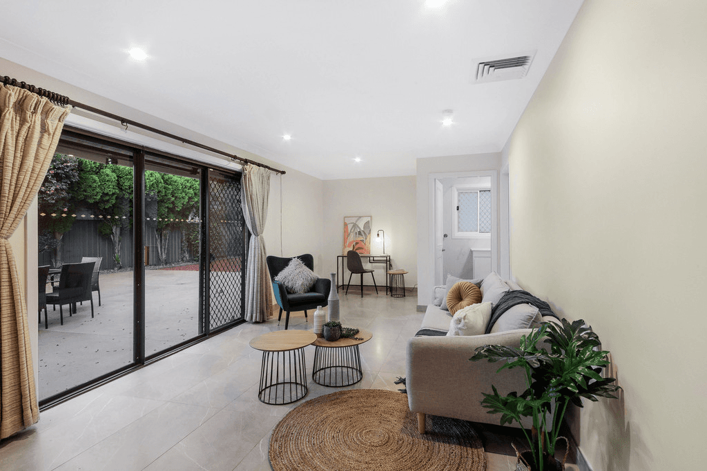 40 Leichhardt Cr, SYLVANIA, NSW 2224