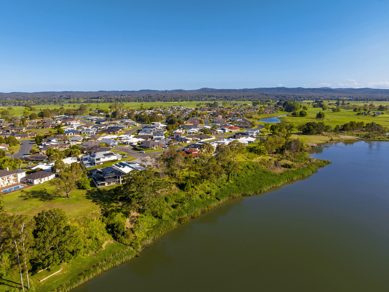 23 John Armstrong Close, TAREE, NSW 2430