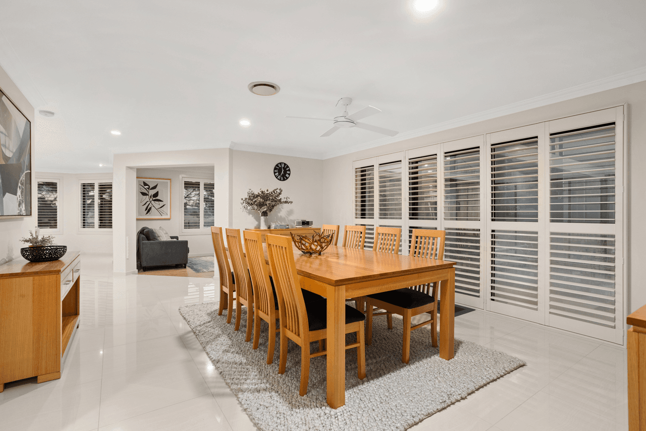 23 John Armstrong Close, TAREE, NSW 2430