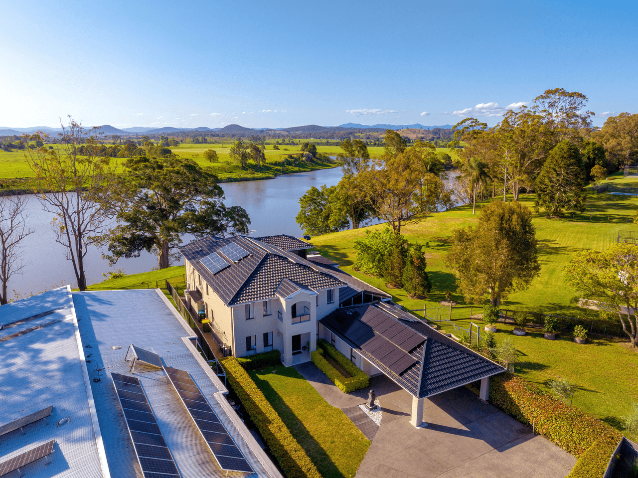 23 John Armstrong Close, TAREE, NSW 2430