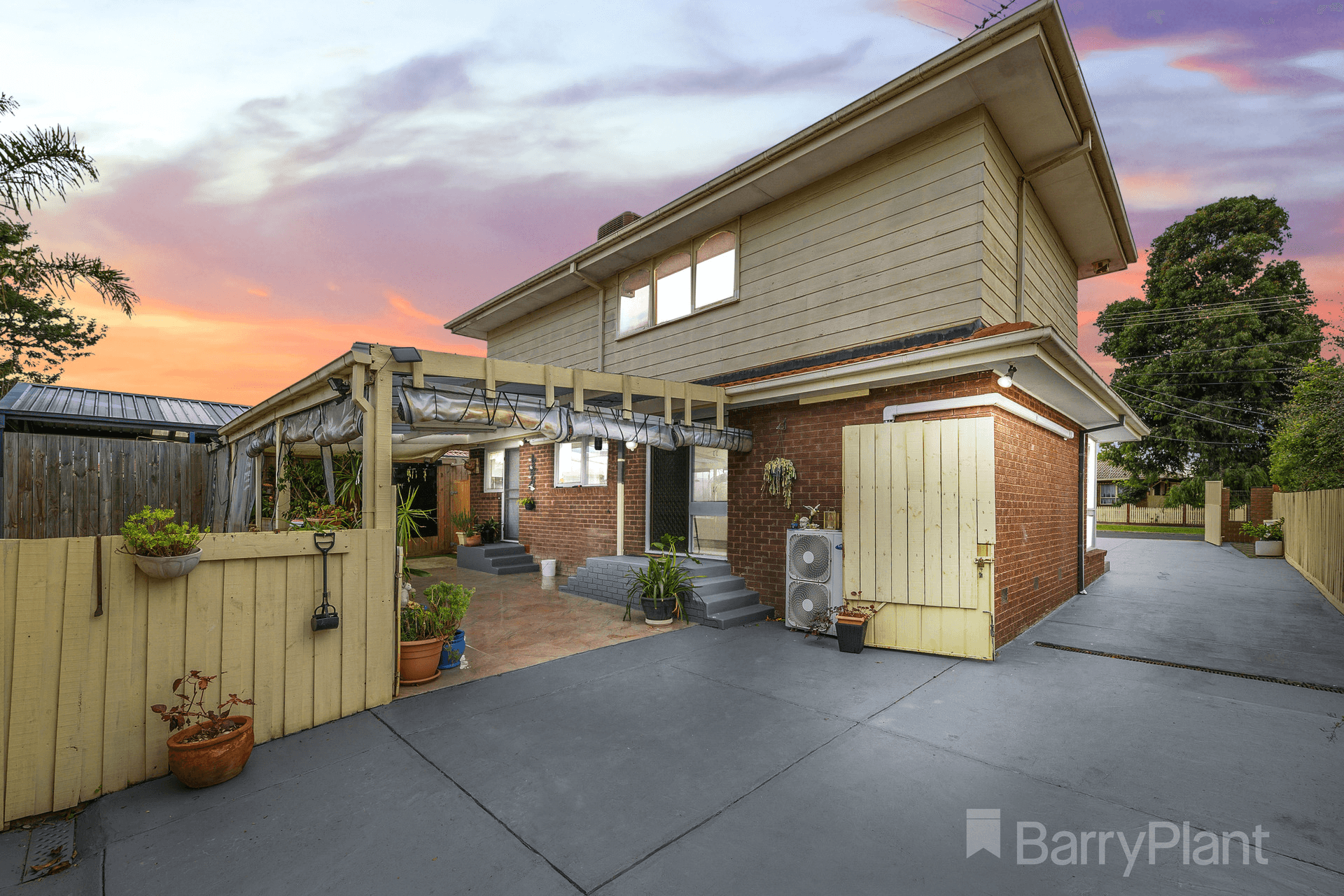 21 Burleigh Road, Melton, VIC 3337