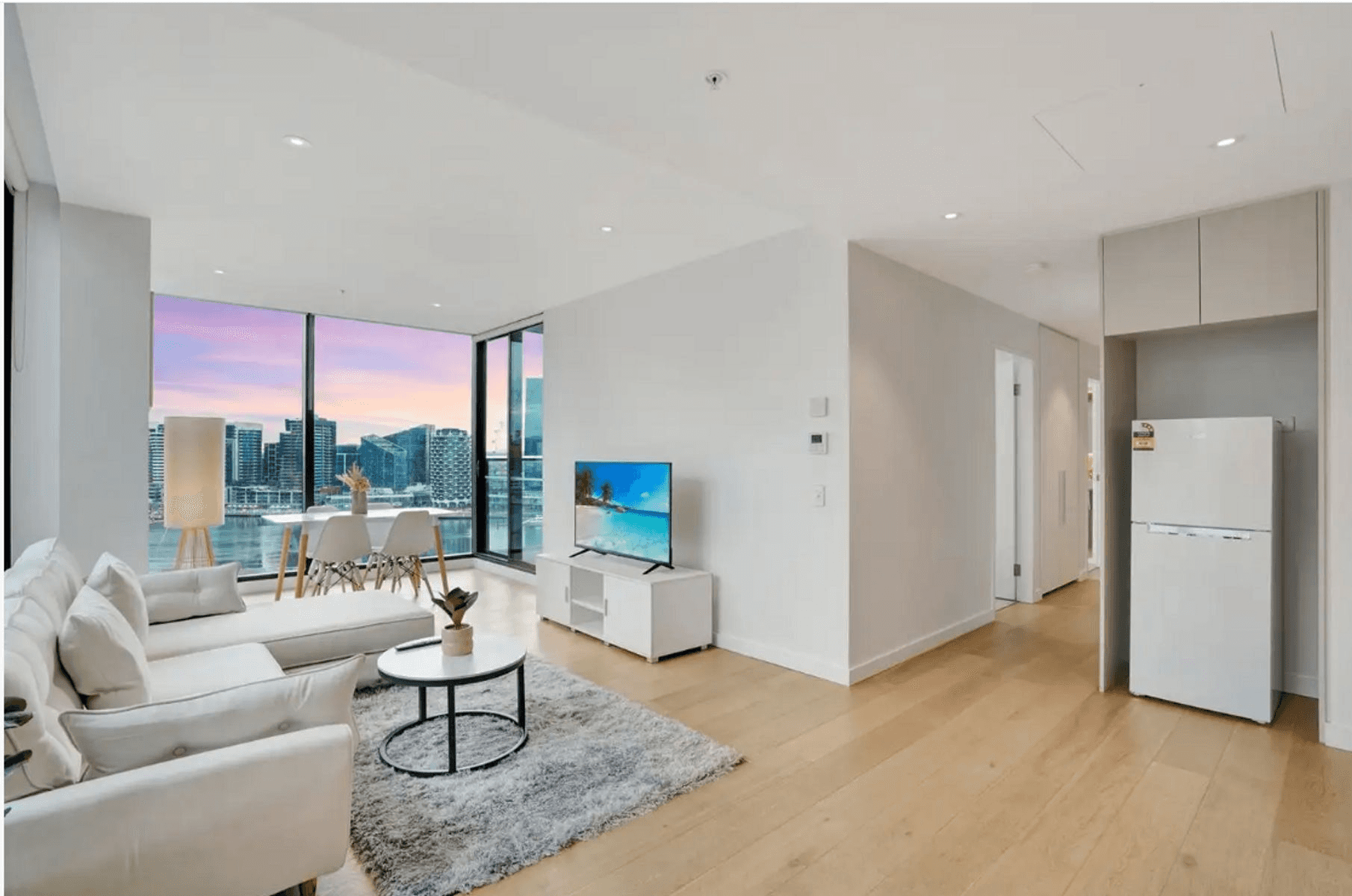 1008/915 Collins Street, Docklands, VIC 3008