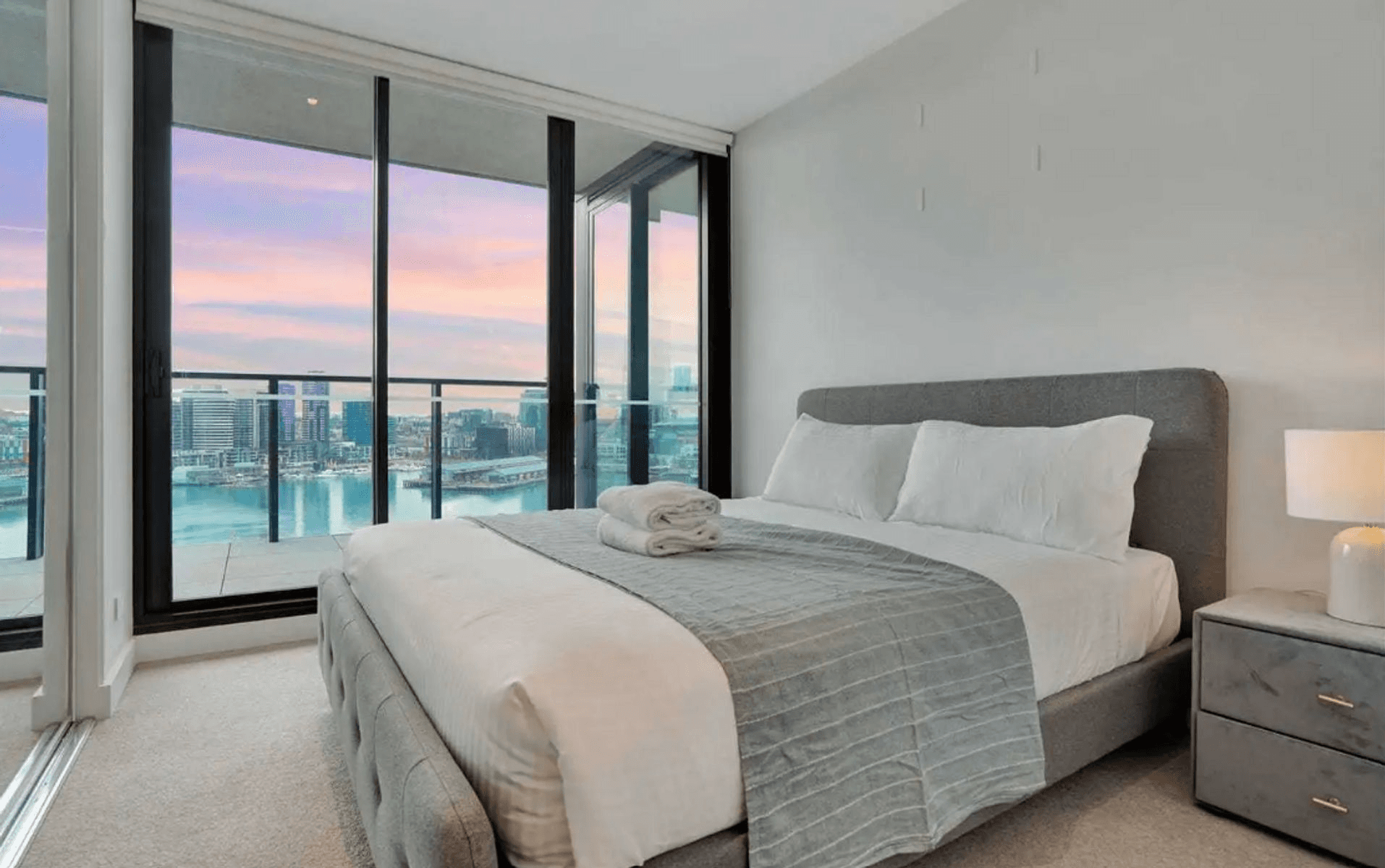 1008/915 Collins Street, Docklands, VIC 3008