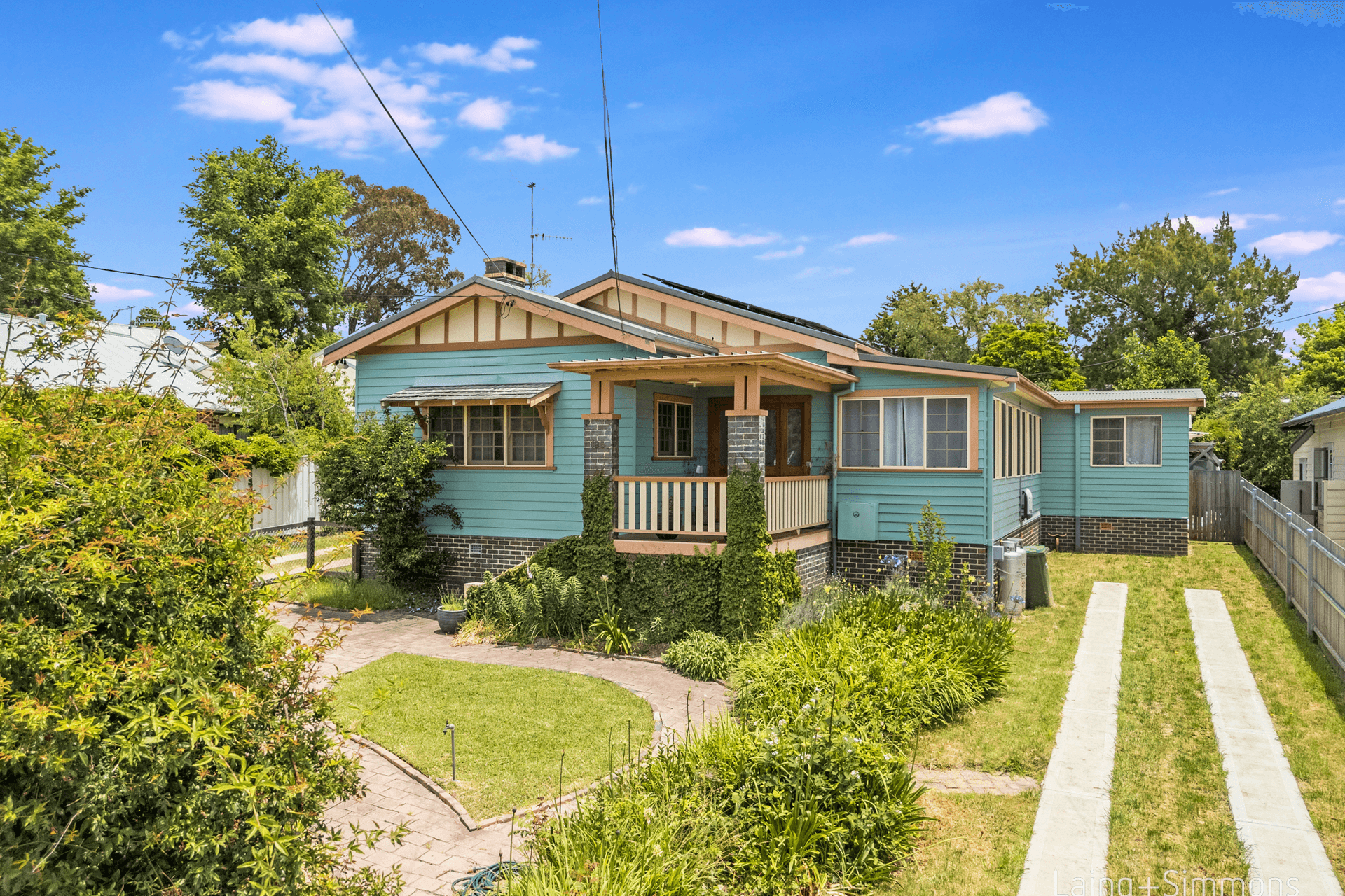 196 Marsh Street, Armidale, NSW 2350