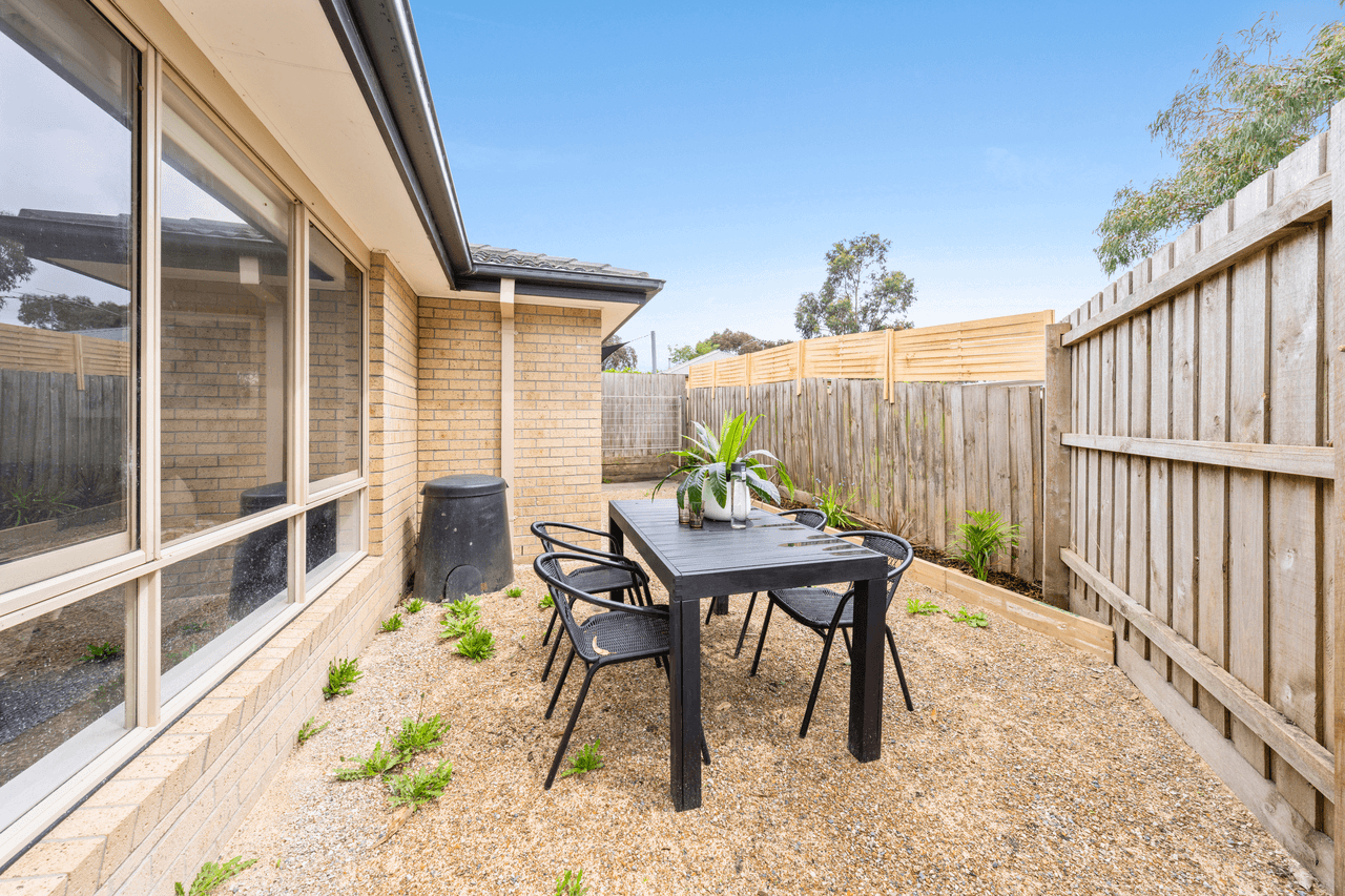 2/162 Union Road, LANGWARRIN, VIC 3910