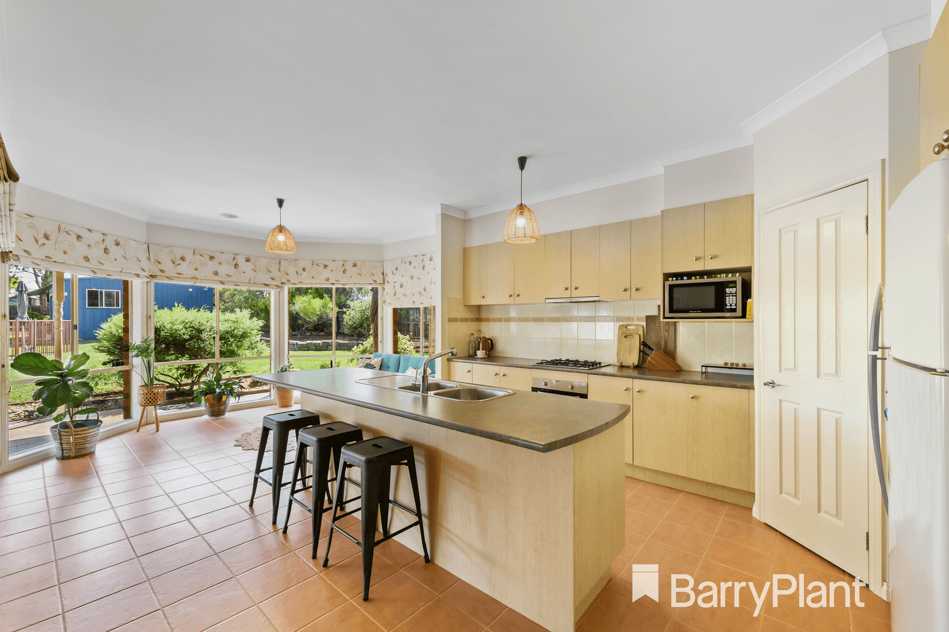 8 Sugarloaf Bend, Brookfield, VIC 3338