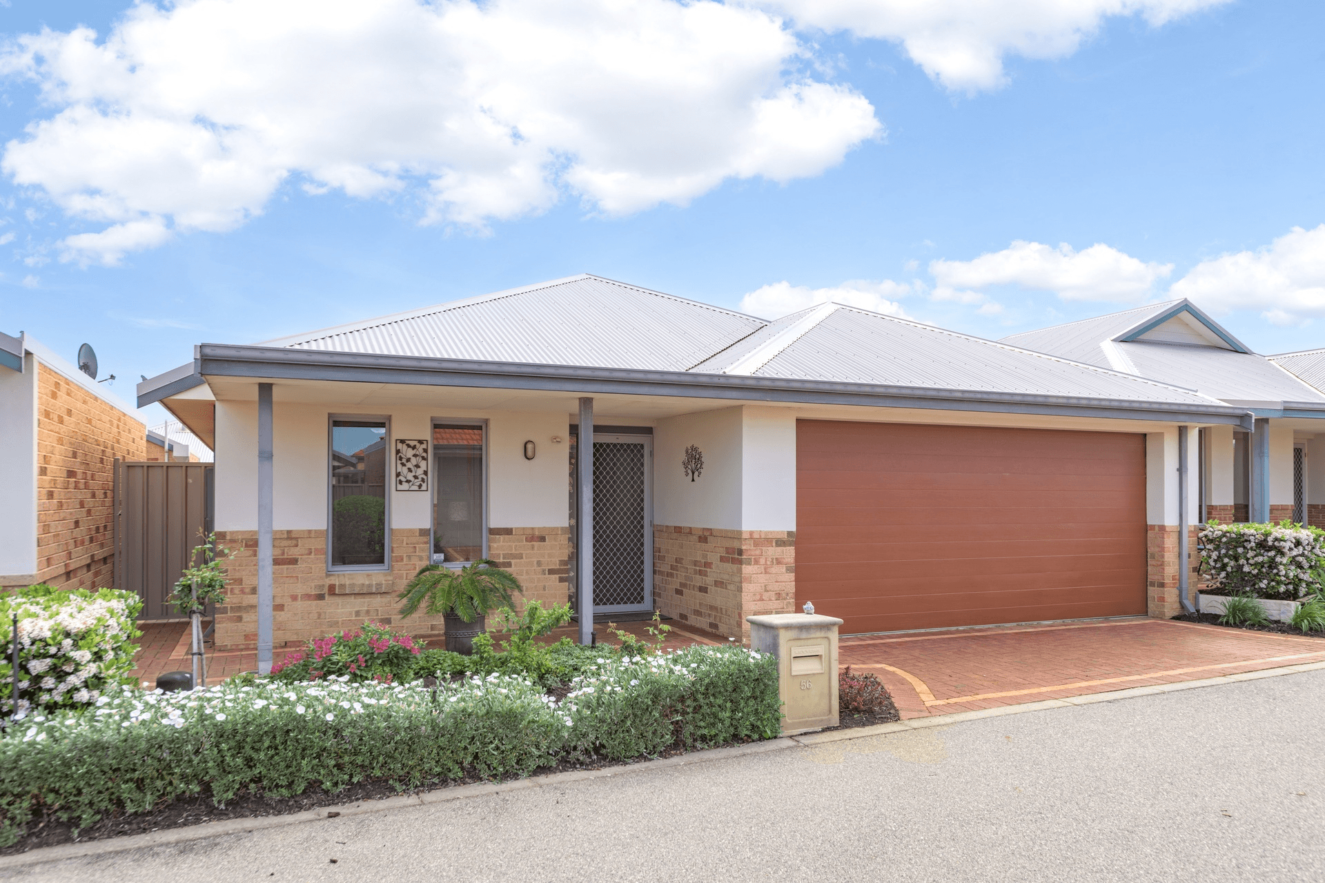 56/52 Bellambi Chase, Lakelands, WA 6180