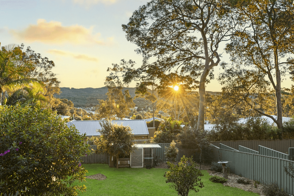 5 Northview Drive, BATEAU BAY, nsw 2261