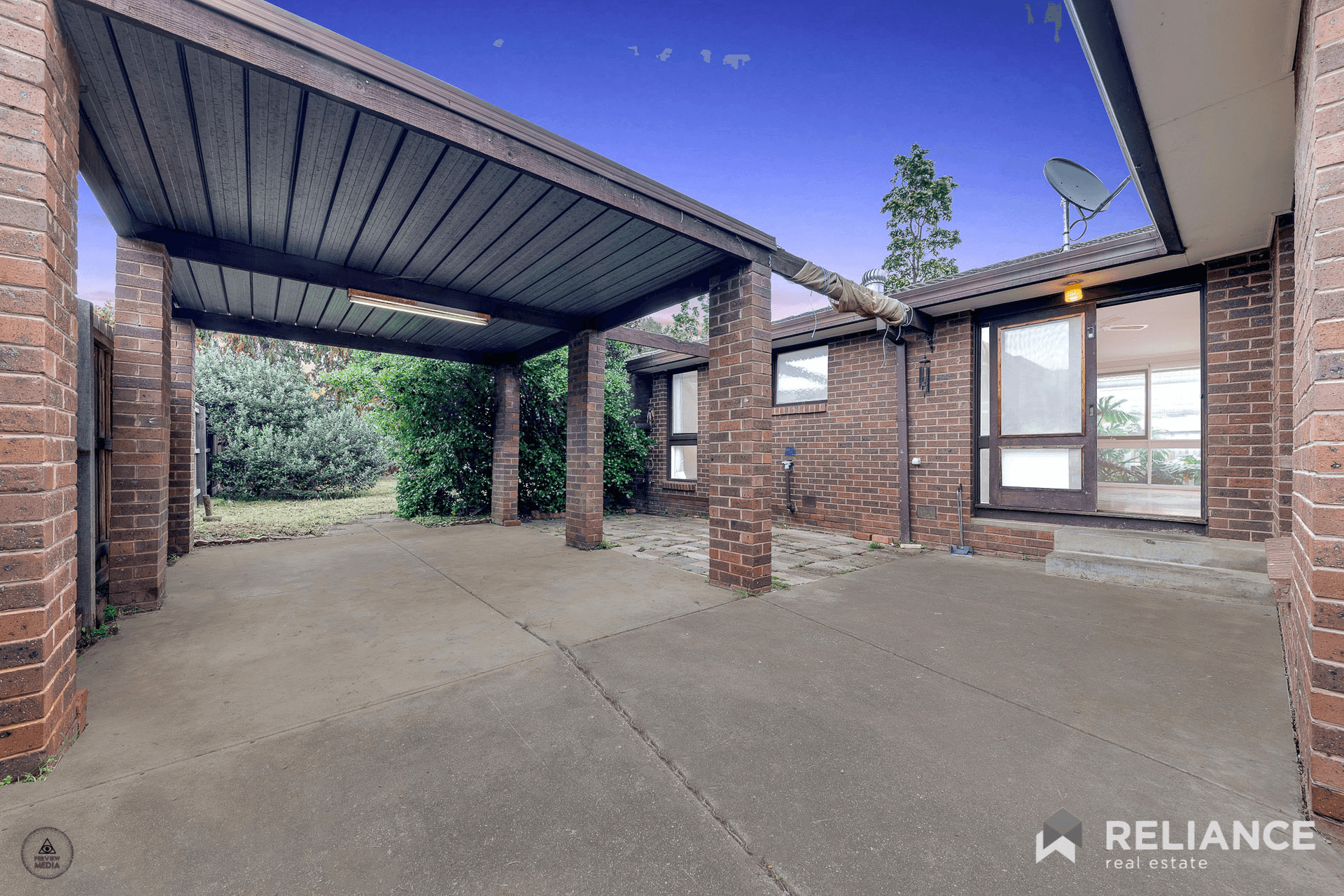 35 Oldershaw Road, Melton, VIC 3337