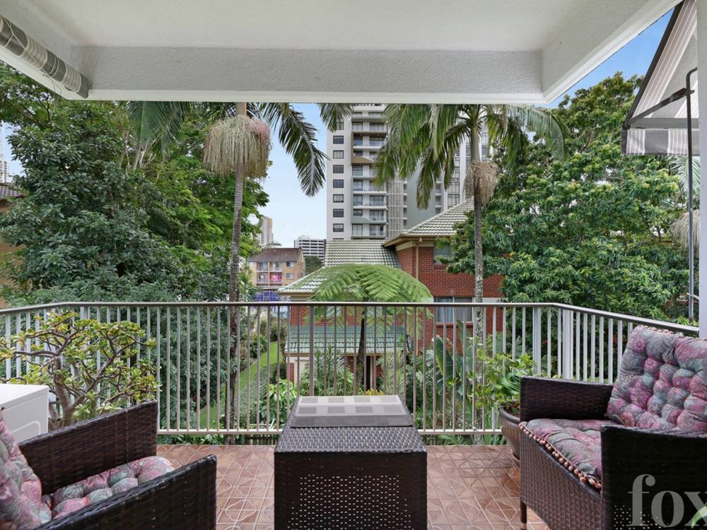 10/64 Bauer Street, Southport, QLD 4215