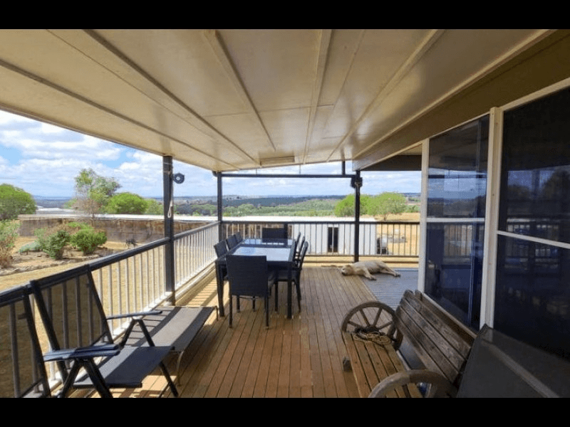 44 Behs Road, SOUTH NANANGO, QLD 4615