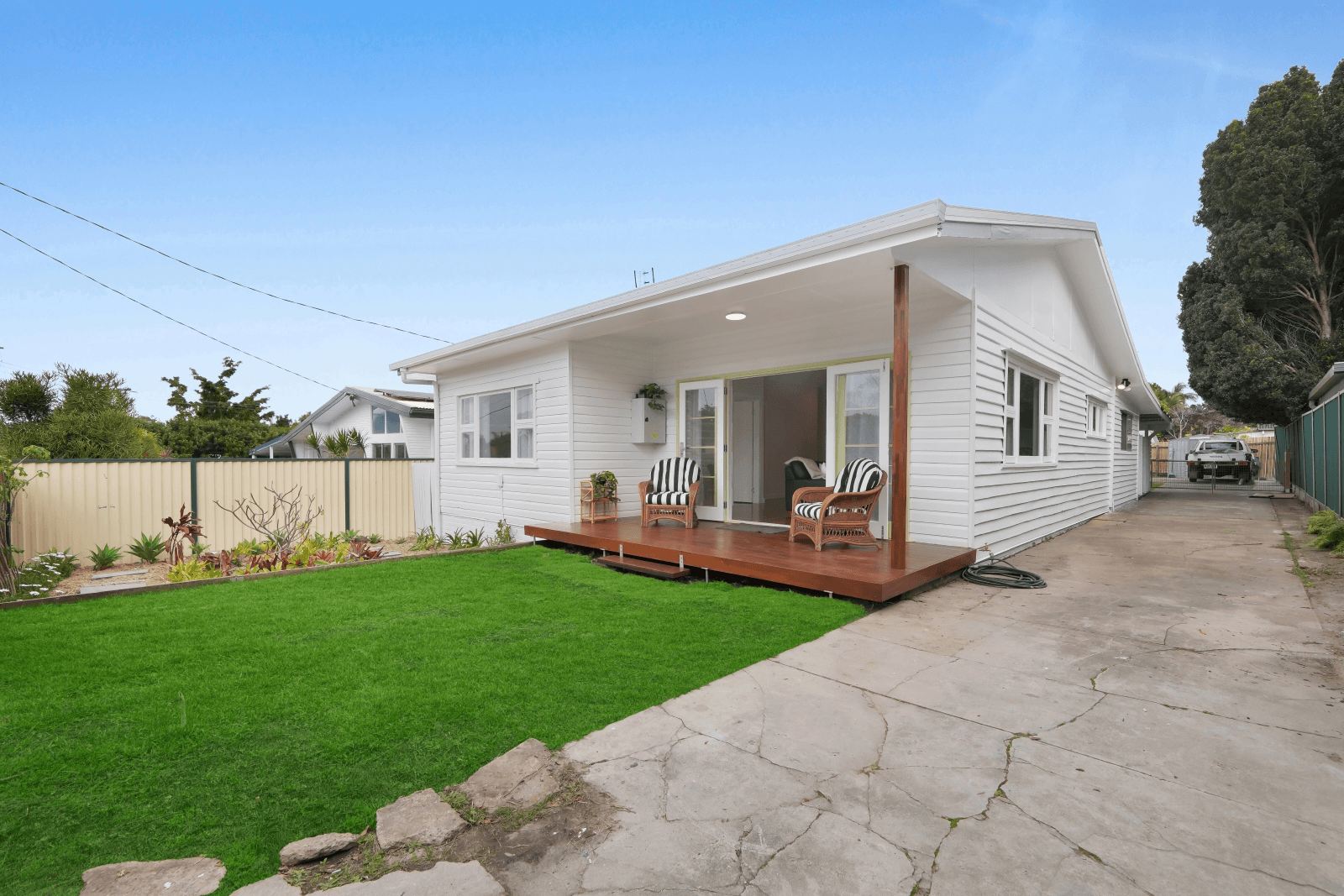 92 Turpin Road, LABRADOR, QLD 4215