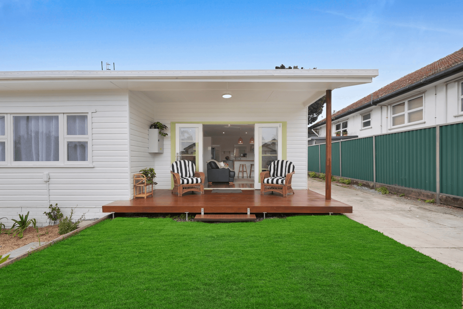 92 Turpin Road, LABRADOR, QLD 4215