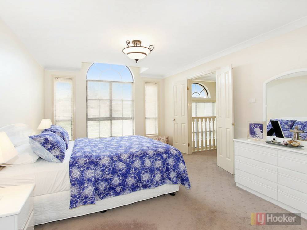 26 Blackbutt Cres, GREYSTANES, NSW 2145