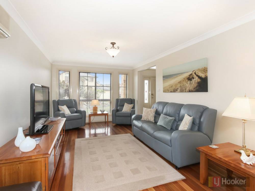 26 Blackbutt Cres, GREYSTANES, NSW 2145