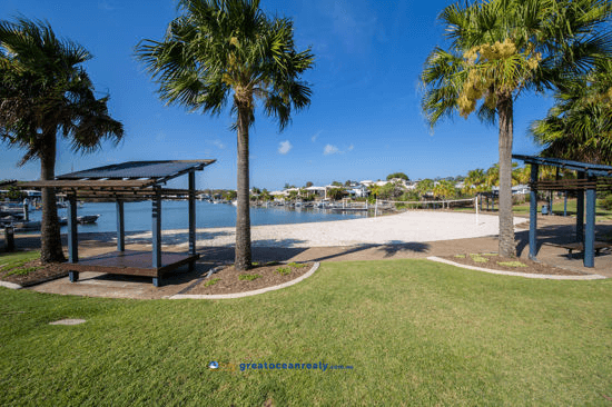 34 Buccaneer Way, COOMERA WATERS, QLD 4209