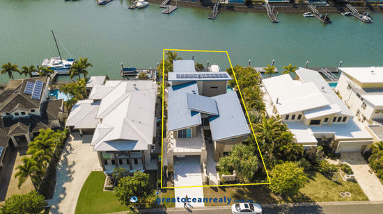 34 Buccaneer Way, COOMERA WATERS, QLD 4209