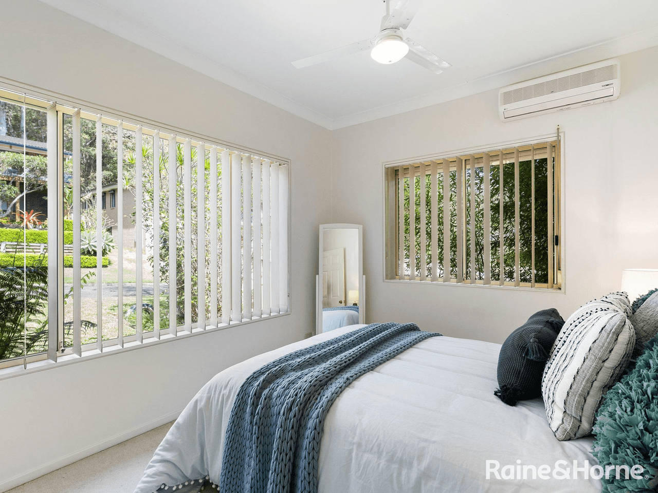 2 Keveer Close, BERKELEY VALE, NSW 2261