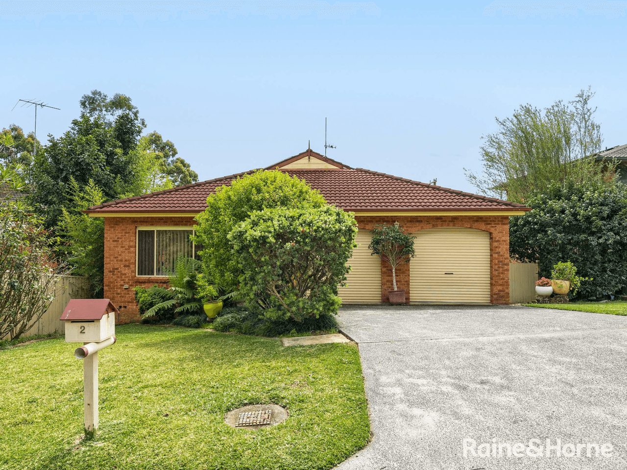 2 Keveer Close, BERKELEY VALE, NSW 2261