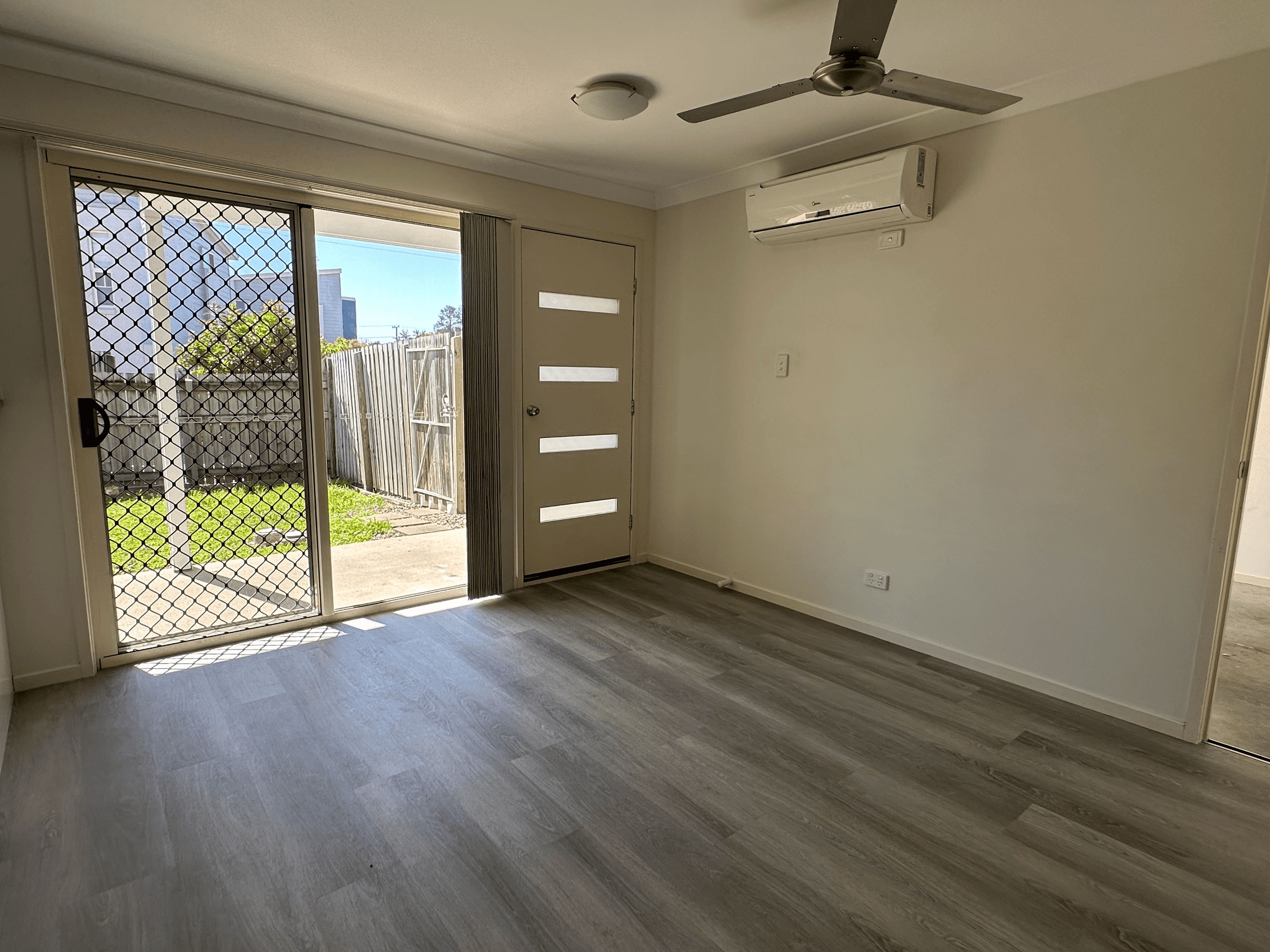 169/71 Stanley Street, BRENDALE, QLD 4500