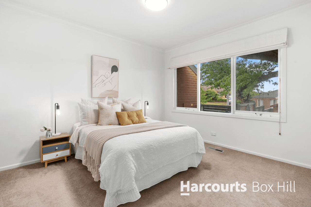 4 Toronto Avenue, DONCASTER, VIC 3108