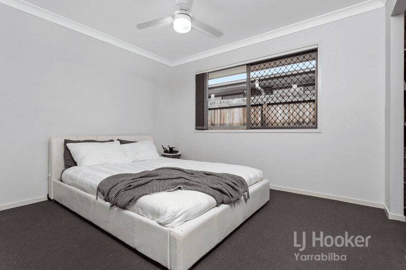 8 Splendour Circuit, YARRABILBA, QLD 4207