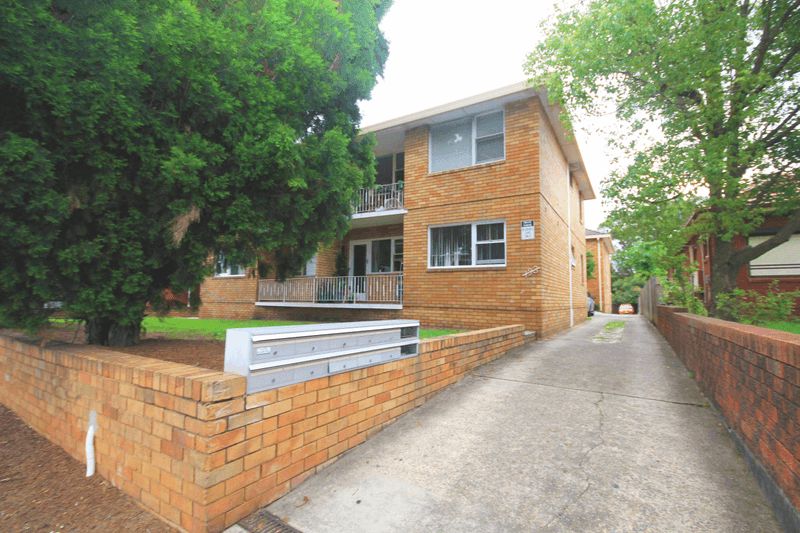 Unit 2/193 Bexley Rd, Kingsgrove, NSW 2208