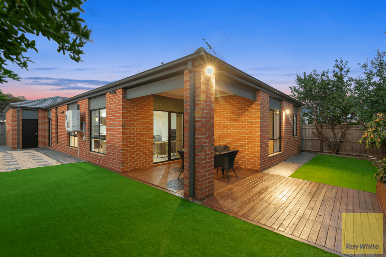 4 Mayfield Avenue, TRUGANINA, VIC 3029