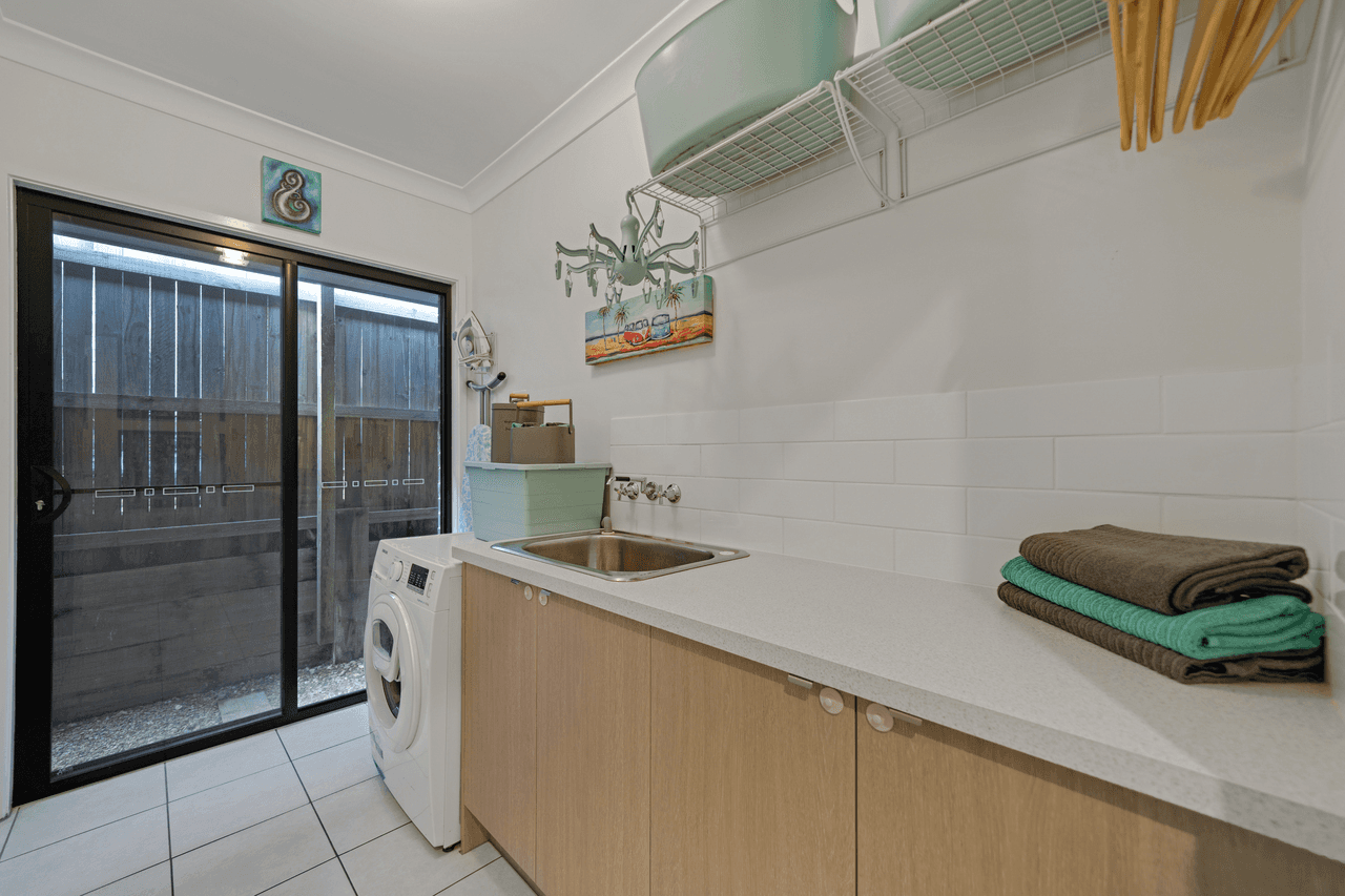 14 Meander Circuit, HOLMVIEW, QLD 4207