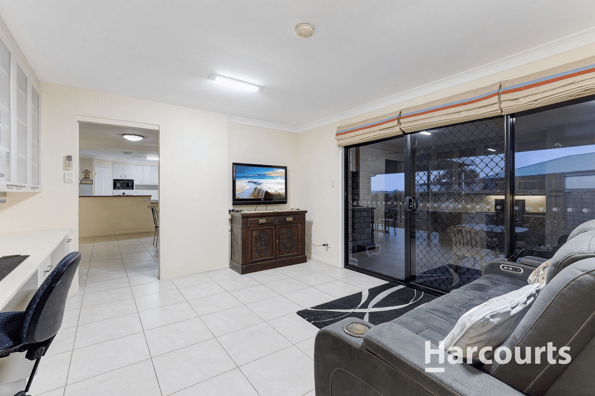 20 D'Aguilar Street, Petrie, QLD 4502