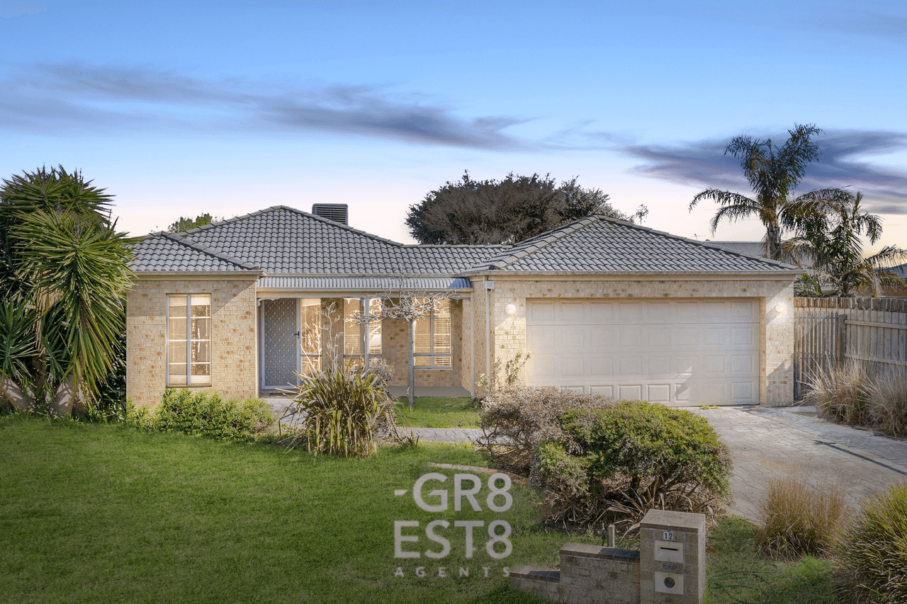 12 Saunton Drive, CRANBOURNE, VIC 3977