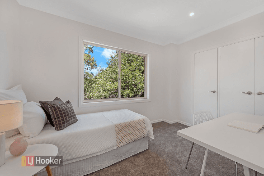 9 Highett Place, GLENHAVEN, NSW 2156