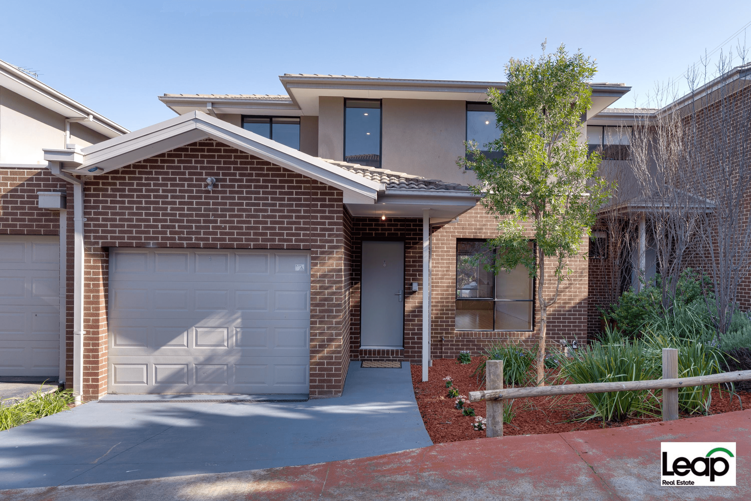 6/51 Bicentennial Crescent, Meadow Heights, VIC 3048