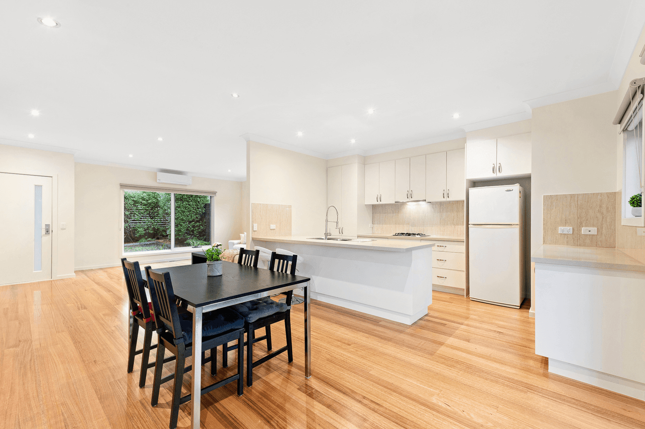 1/64 Ringwood Street, Ringwood, VIC 3134