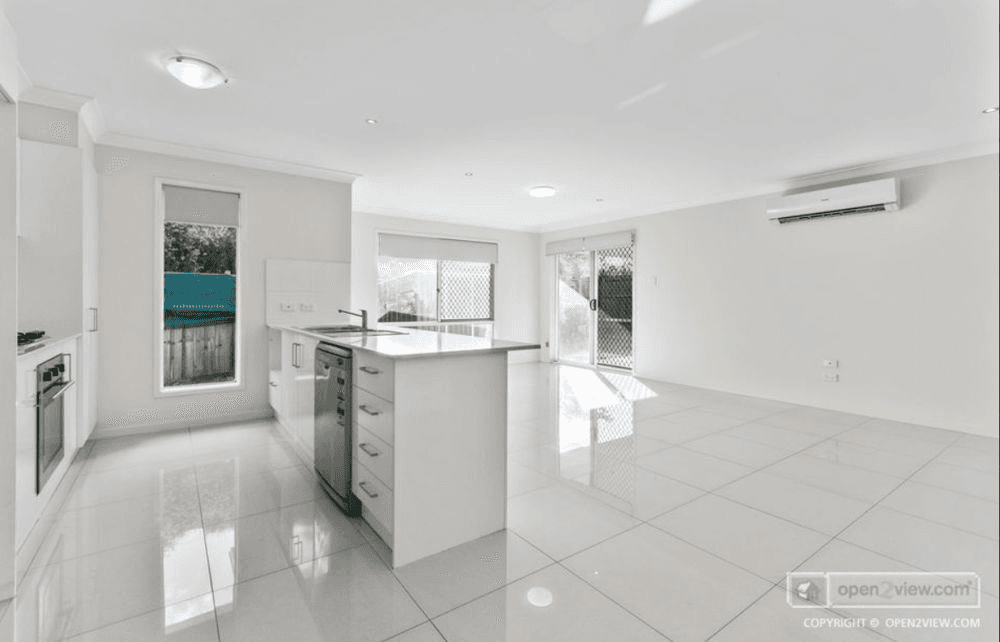 48 Cordeaux Crescent, REDBANK PLAINS, QLD 4301