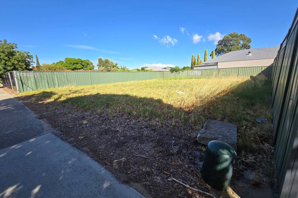 319 Beechboro Road North Road, Morley, WA 6062