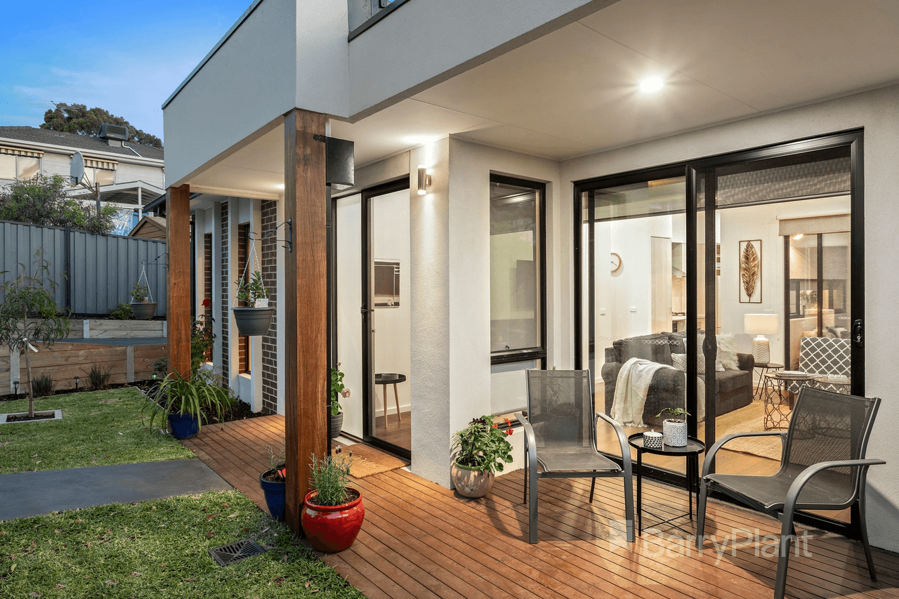 1/5 Moodie Street, Greensborough, VIC 3088